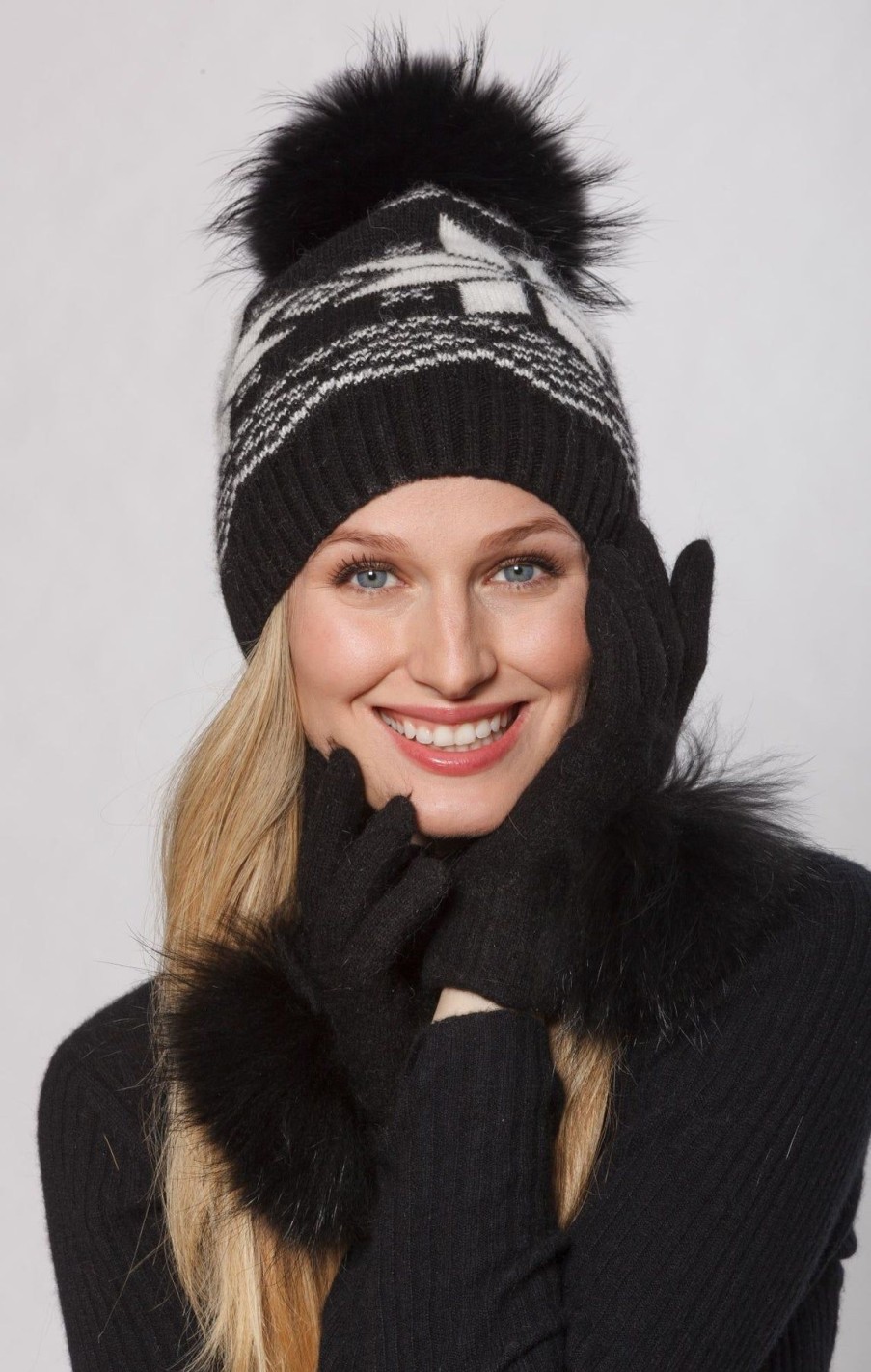 Women Linda Richards Hats | Nordic Snowflake Pom Hat