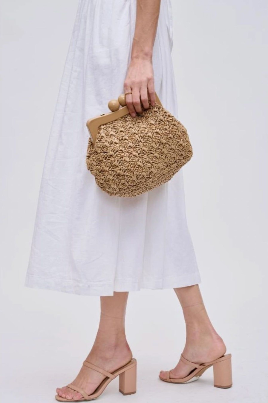 Women Uniquities Handbags | Naomi Clutch Tan