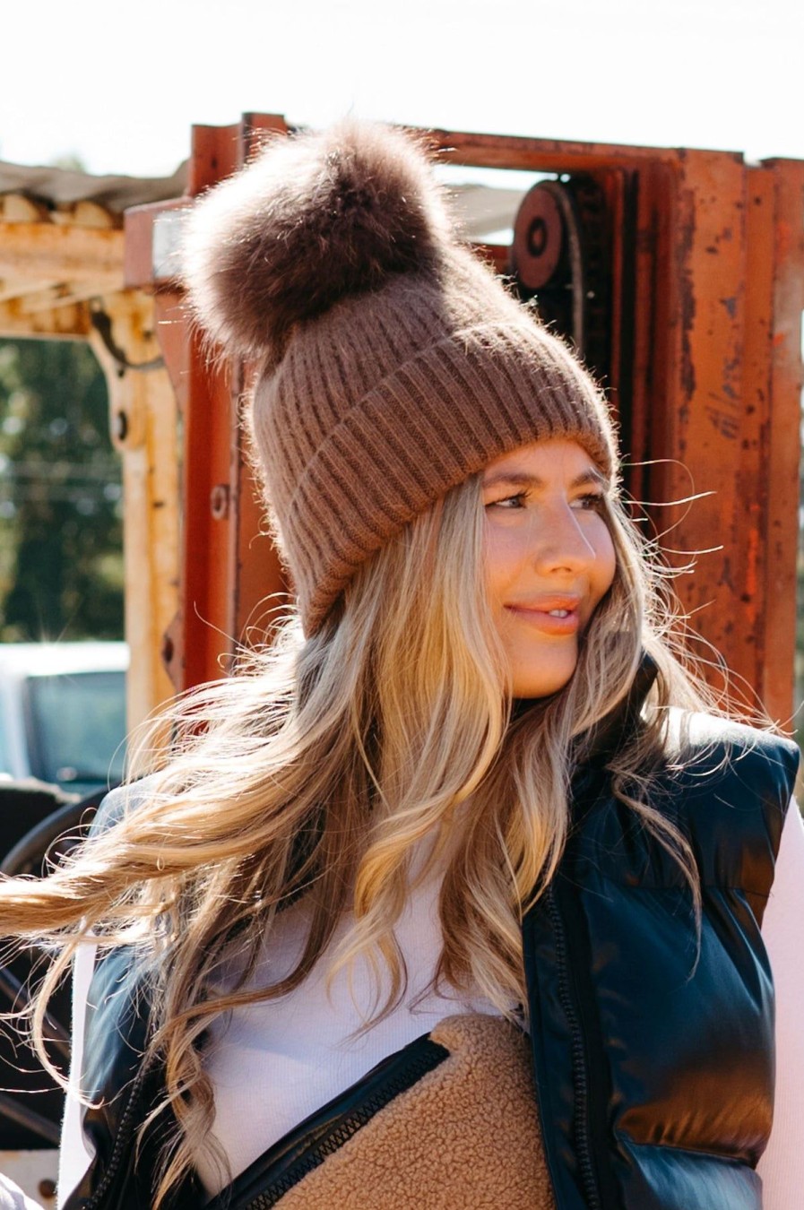 Women Linda Richards Hats | Angora Wool Pom Hat Mocha