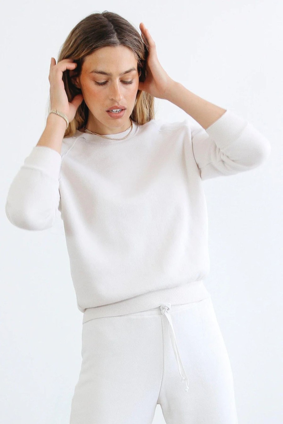 Women Perfect White Tee | Lennon Fleece Shrunken Sweatshirt Sugar