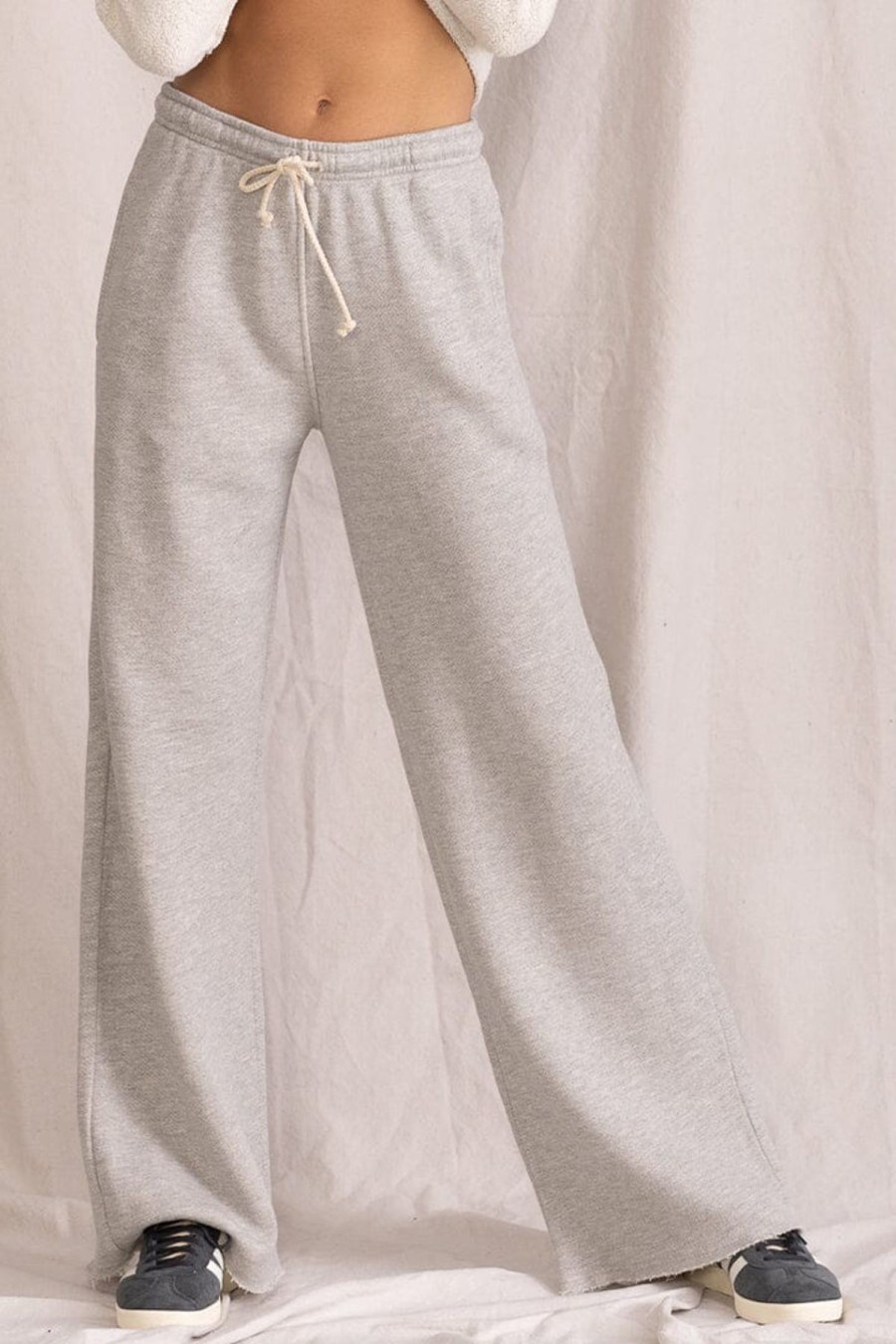 Women Perfect White Tee | Hailey Fleece Pant Heather Grey