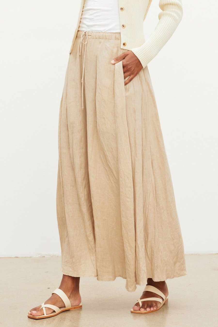 Women Velvet Skirts | Bailey Skirt Biscuit